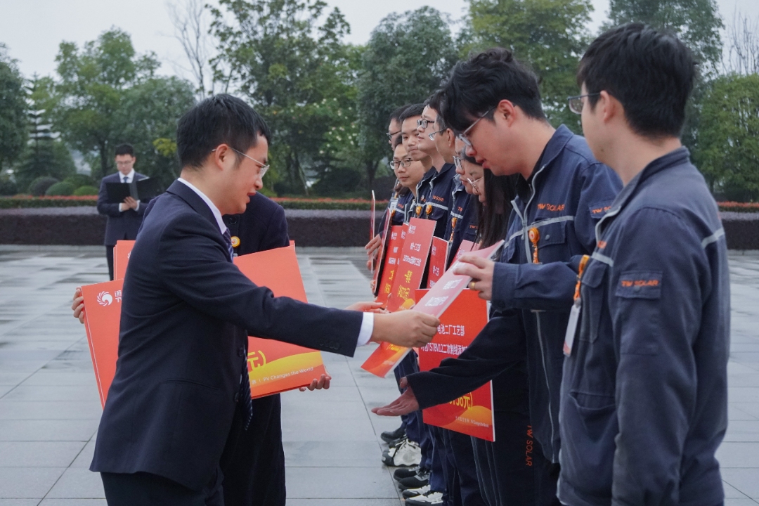 722e707f813301949556f9fbba150a50.jpg 722e707f813301949556f9fbba150a50.jpg