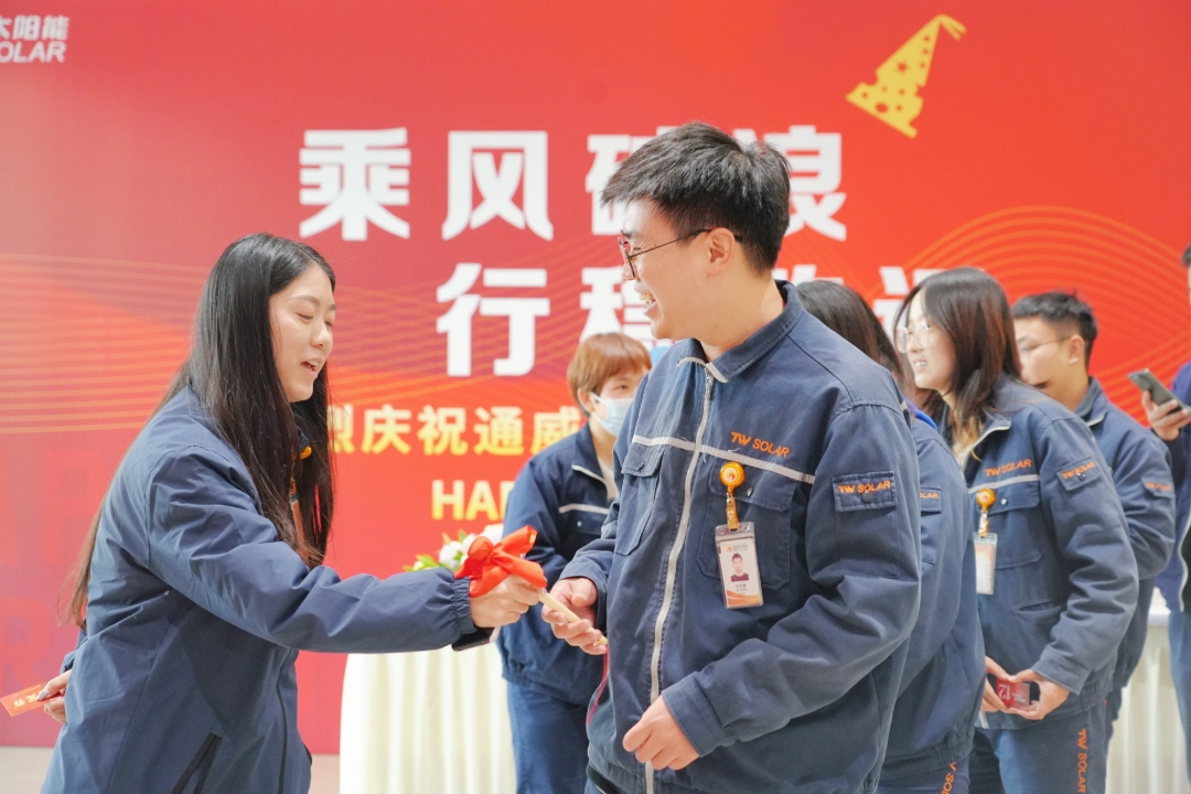 210f1d31bbb10d52205f44147acdbc80.jpg 210f1d31bbb10d52205f44147acdbc80.jpg