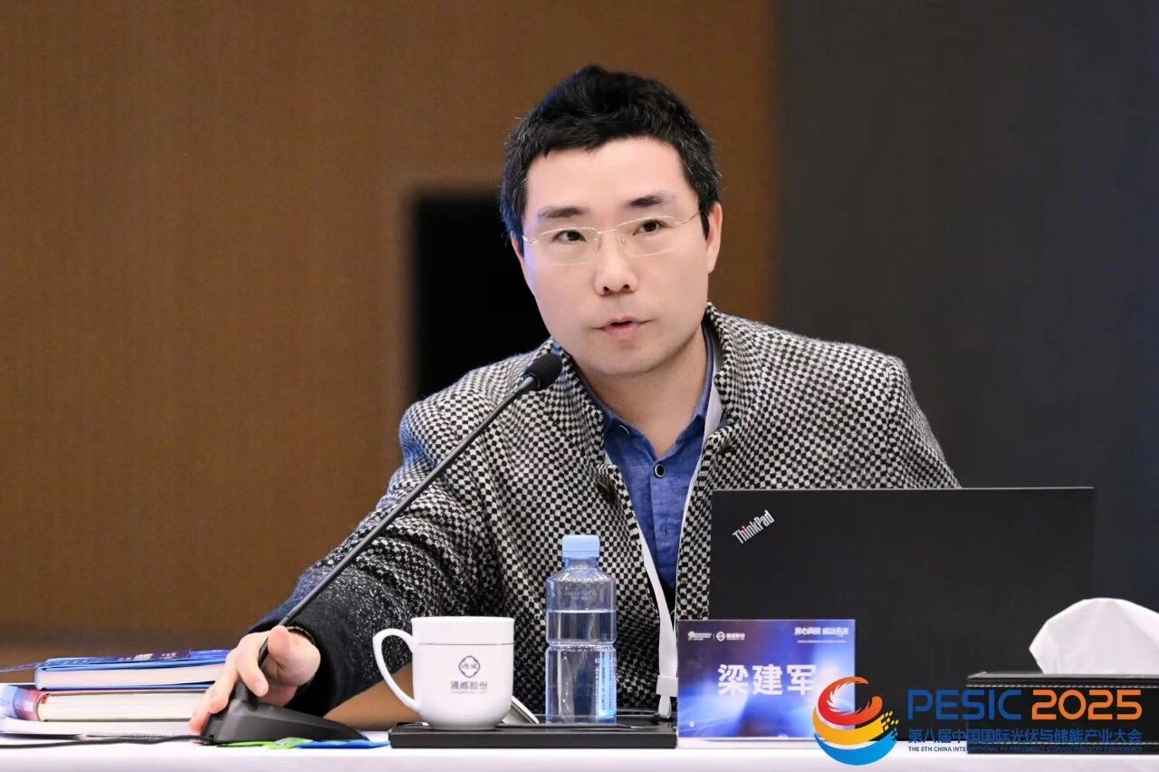 03e3ff8b5291f7c53a2823b33256d26e.jpg 03e3ff8b5291f7c53a2823b33256d26e.jpg