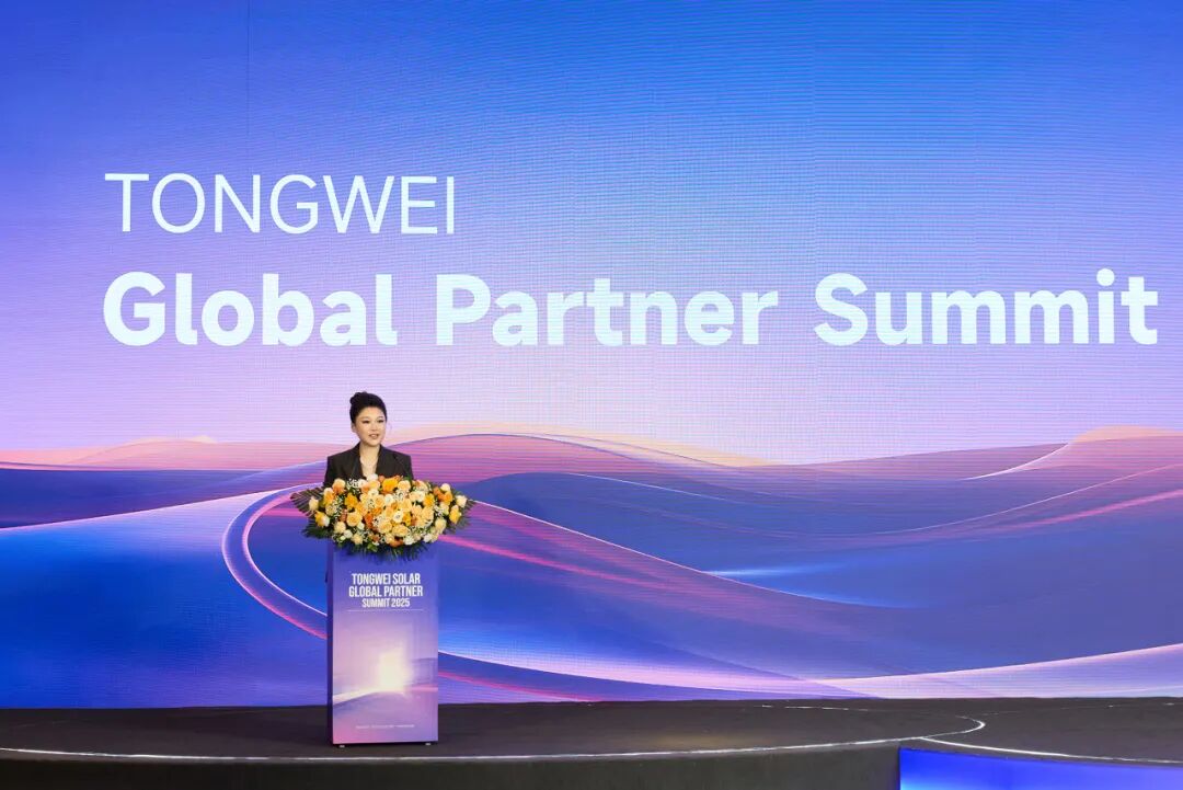 109bac661b3794cc41f360eee6a44111.jpg 109bac661b3794cc41f360eee6a44111.jpg