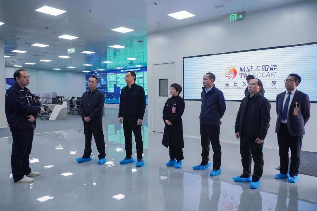 b08169e612eea26868e506ecdd9ffbf9.jpg b08169e612eea26868e506ecdd9ffbf9.jpg