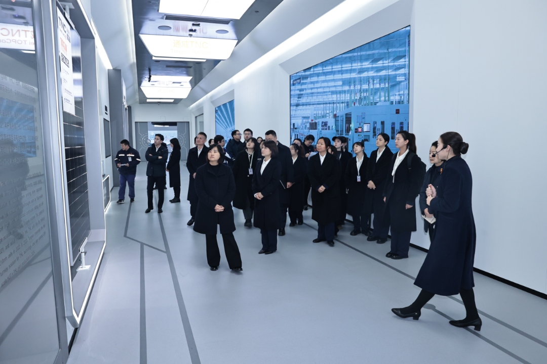 867797bf256f8e45c70c3edeb67c45b7.jpg 867797bf256f8e45c70c3edeb67c45b7.jpg